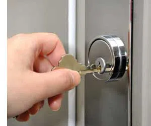 Affordable Locksmith Services North Royalton, OH 440-387-5144 - commercial-lockouts-01